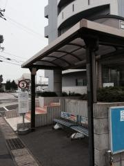 「小月駅」バス停留所