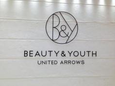 ＢＥＡＵＴＹ　&　ＹＯＵＴＨ　ＵＮＩＴＥＤ　ＡＲＲＯＷＳ　静岡店