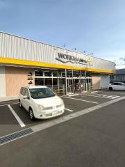 ワークマンプラス　白石店