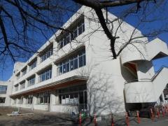 茂呂小学校