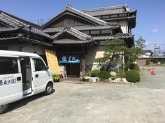 日の出屋