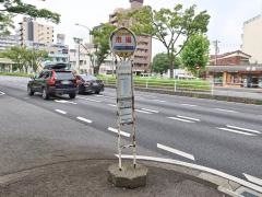 「市場」バス停留所