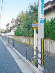 「桃山台二丁目」バス停留所
