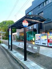 「宮崎神宮」バス停留所