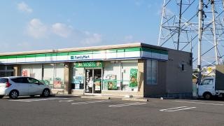 ファミリーマート　応神町西吉成店