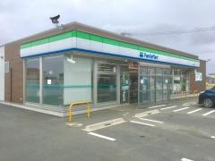 ファミリーマート　田原保美店