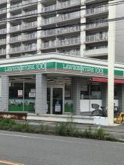 ローソンストア100　本中山店