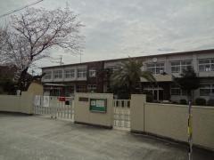 秋津小学校