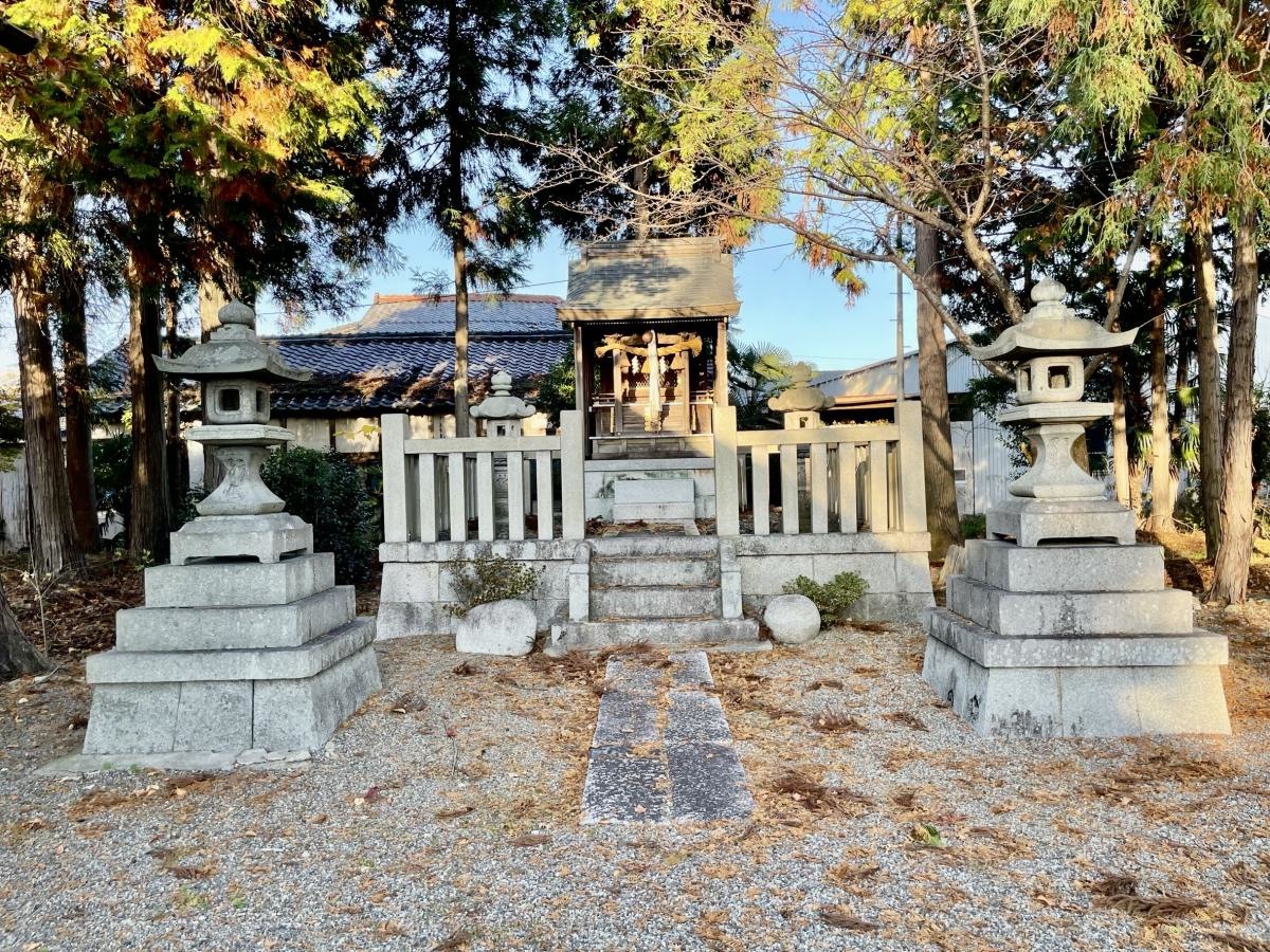 御霊神社