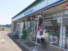 ファミリーマート　あま桂店