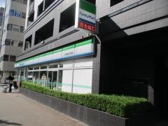 ファミリーマート　中央月島三丁目店