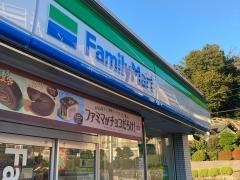 ファミリーマート　川崎麻生片平店