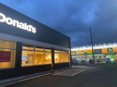 マクドナルド　高知中万々店