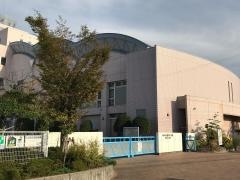 操明小学校