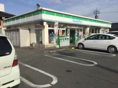 ファミリーマート　尾道高須町店