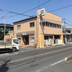 セブンイレブン　川口芝高木店