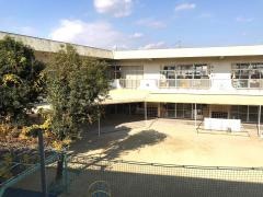 高根保育園