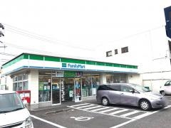 ファミリーマート　郡山本町店