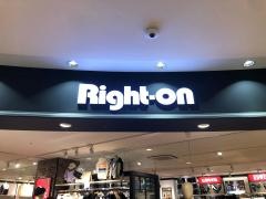 ライトオン　岐阜マーサ21店