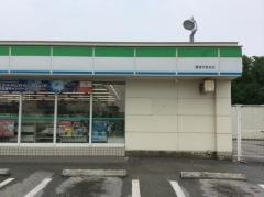 ファミリーマート　勝連平安名店
