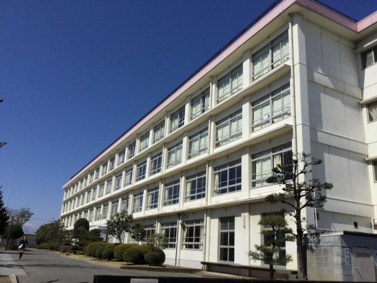平塚 市立 中原 中学校
