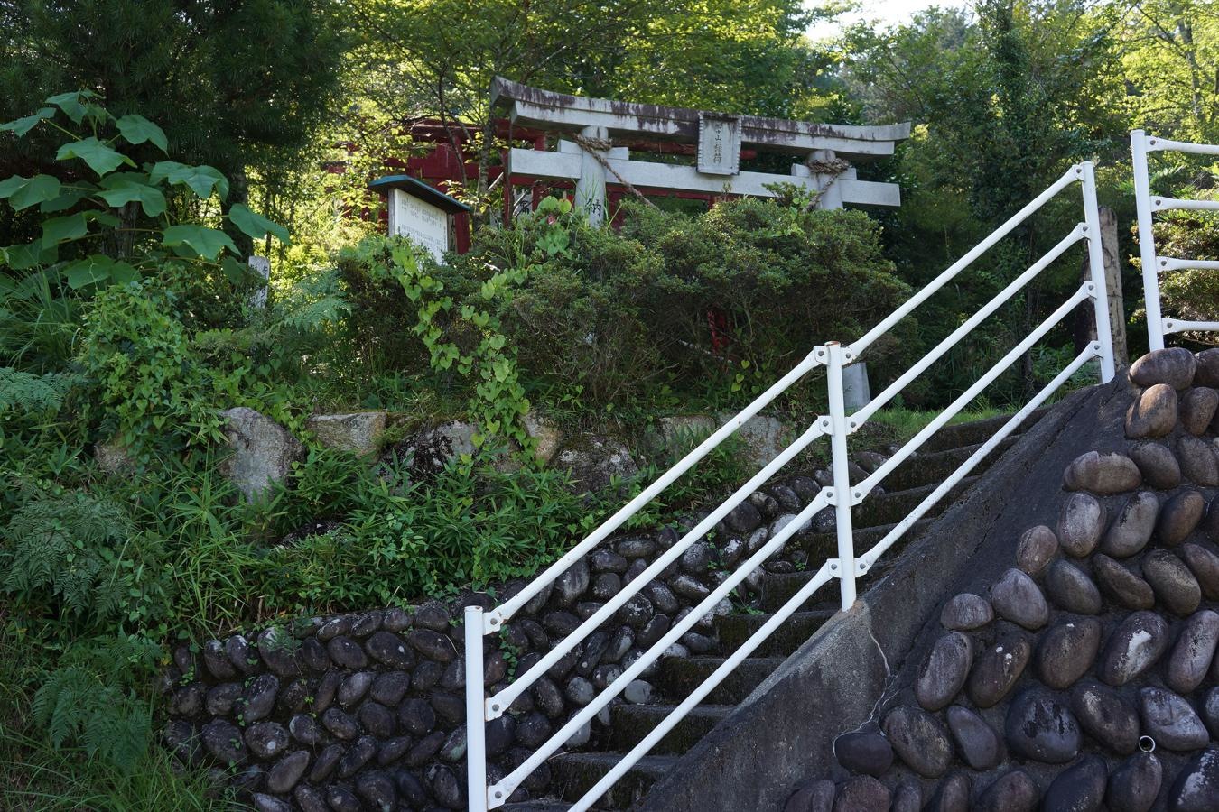 富士山稲荷 鳥居
