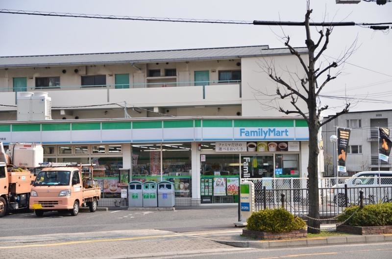 ファミリーマート羽曳野市役所前店