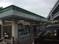 ファミリーマート　八幡メディアパーク店