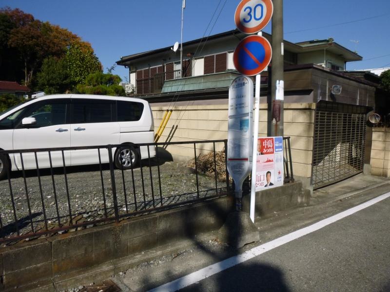 バス停外観