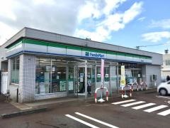 ファミリーマート　長岡蓮潟店