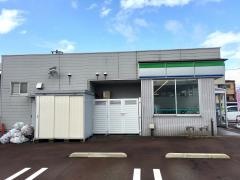 ファミリーマート　長岡蓮潟店