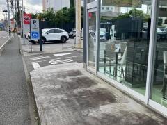日産神奈川　二俣川店