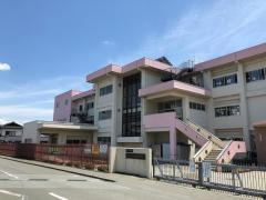 南アルプス市立白根巨摩中学校
