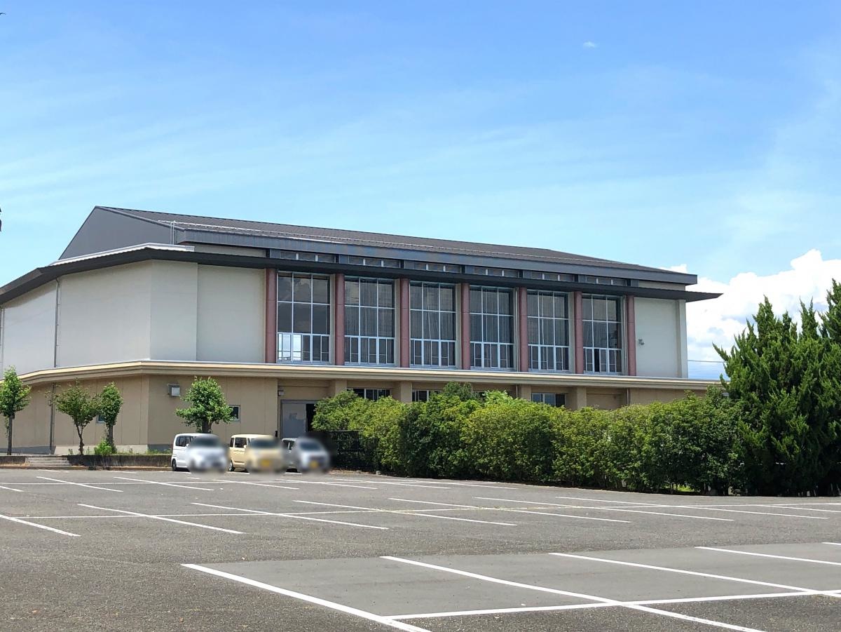 南アルプス市立 白根巨摩中学校