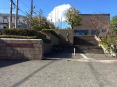 向日市立図書館