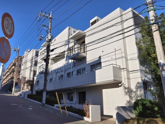 フローレンスケア宮前平 施設外観