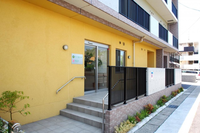 サービス付き高齢者向け住宅 スワーヴ植田一本松 施設外観