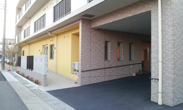 サービス付き高齢者向け住宅 スワーヴ植田一本松 施設外観