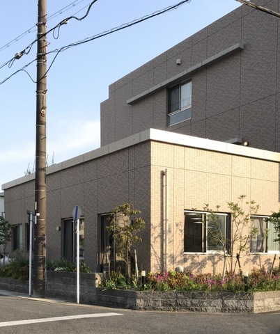 サービス付き高齢者向け住宅 スワーヴ植田一本松 施設外観