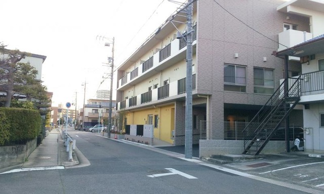 サービス付き高齢者向け住宅 スワーヴ植田一本松 施設外観