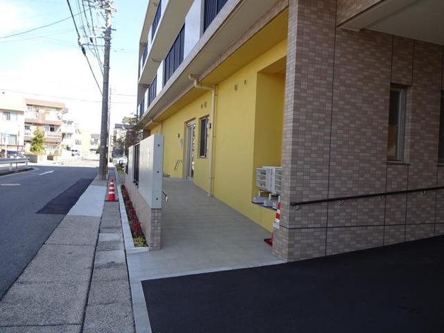サービス付き高齢者向け住宅 スワーヴ植田一本松 施設外観