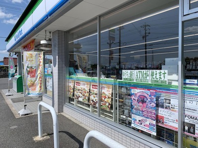 コンビニ