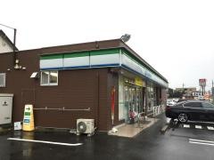 ファミリーマート　緑鳴海店