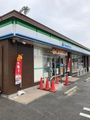 ファミリーマート　緑鳴海店