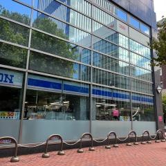 ローソン　ポスタル道庁赤れんが前店
