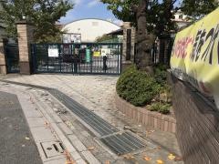 仲本小学校
