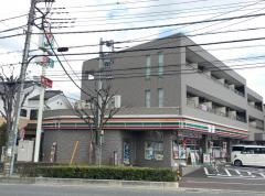 セブンイレブン　東川口店