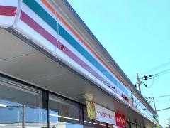 セブンイレブン　守口寺方元町店