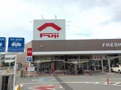 フジ南宇和店