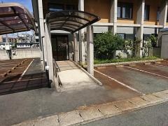 たかはし歯科医院